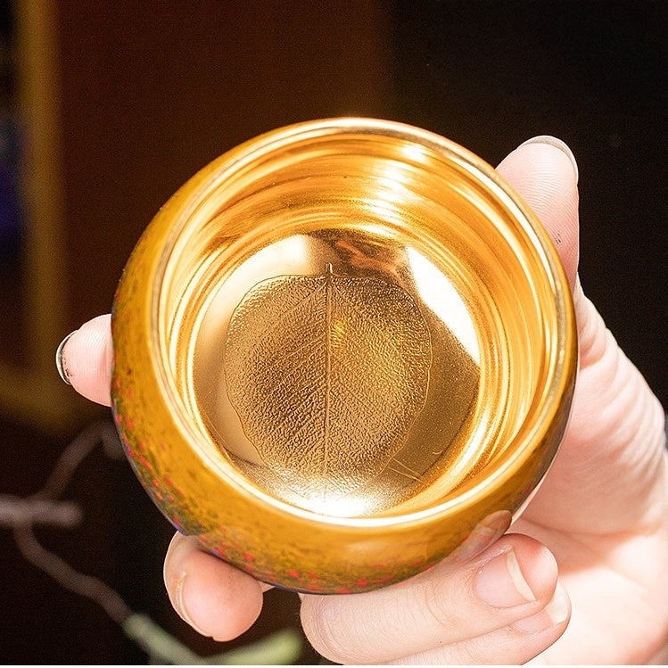 Handmade Fuzhou Lacquer Ceramic Tea Cup – Gradient Design with 24K Gold Bodhi Leaf – Artisan Master Cup