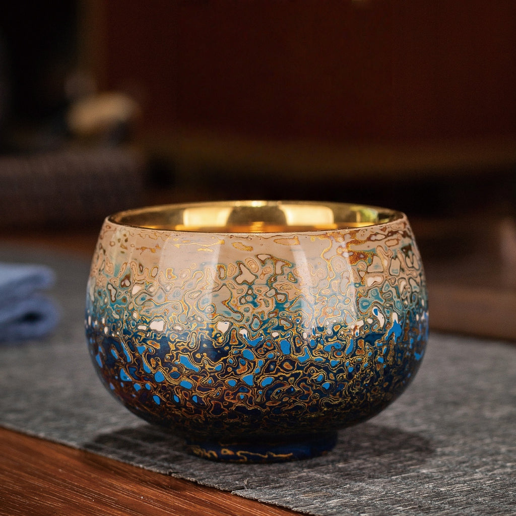 Handmade Fuzhou Lacquer Ceramic Tea Cup – Gradient Design with 24K Gold Bodhi Leaf – Artisan Master Cup