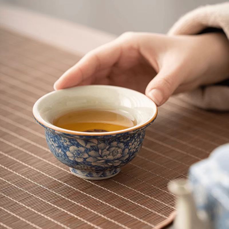 Antique Ru Porcelain Cup, Exquisite Floral Pattern - Personal Tea Ceremony Set