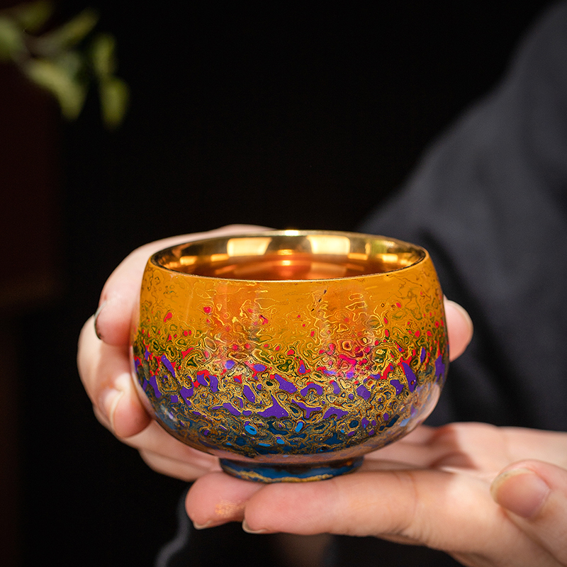 Handmade Fuzhou Lacquer Ceramic Tea Cup – Gradient Design with 24K Gold Bodhi Leaf – Artisan Master Cup